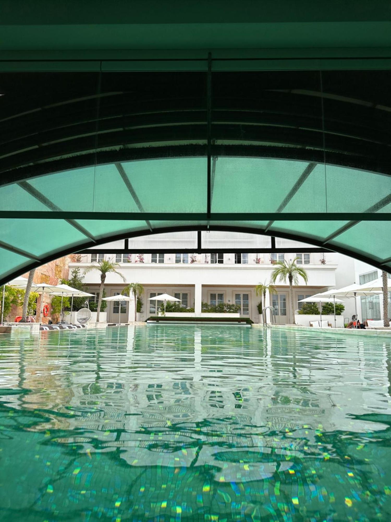 Alentejo Marmoris Hotel & Spa, A Small Luxury Hotel Of The World Vila Vicosa  Luaran gambar The swimming pool at the hotel